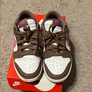 Nike White and Brown Sneakers with Pink Accents